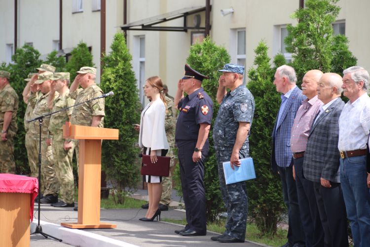 ГЛАВА СЕВЕРНОЙ ОСЕТИИ НАГРАДИЛ РОСГВАРДЕЙЦЕВ-УЧАСТНИКОВ СПЕЦОПЕРАЦИИ