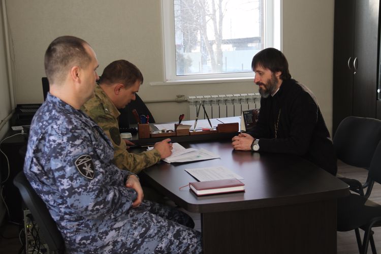 В СЕВЕРНОЙ ОСЕТИИ СОСТОЯЛАСЬ ВСТРЕЧА ПРЕДСТАВИТЕЛЕЙ РОСГВАРДИИ И ДУХОВЕНСТВА
