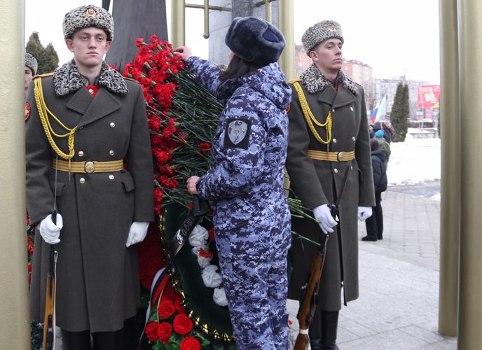  Во Владикавказе росгвардейцы почтили память воинов-интернационалистов