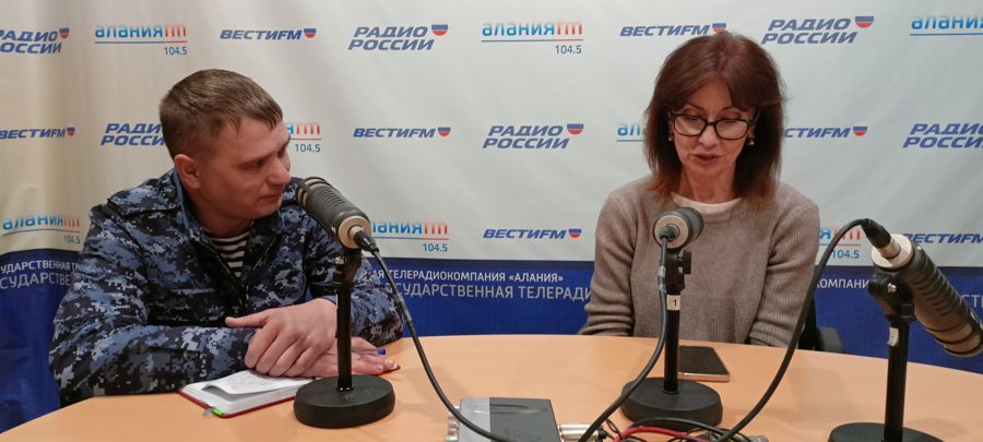  ВЫПУСК РАДИОРУБРИКИ «В ЭФИРЕ РОСГВАРДИЯ», ПРИУРОЧЕННЫЙ КО ДНЮ ЗАЩИТНИКА ОТЕЧЕСТВА, ВЫШЕЛ В СЕВЕРНОЙ ОСЕТИИ