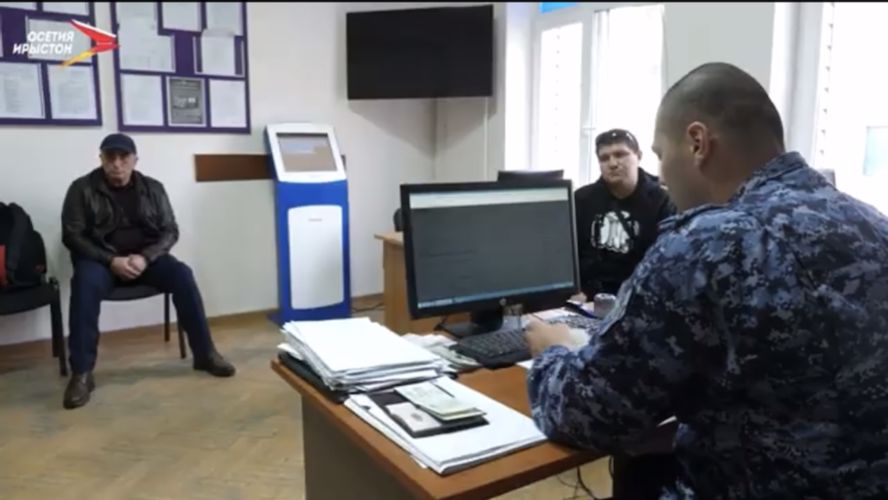 В СЕВЕРНОЙ ОСЕТИИ РОСГВАРДЕЙЦЫ В ОЧЕРЕДНОЙ РАЗ ПРИНЯЛИ УЧАСТИЕ В СПЕЦПРОЕКТЕ РЕГИОНАЛЬНОГО ТЕЛЕВИДЕНИЯ