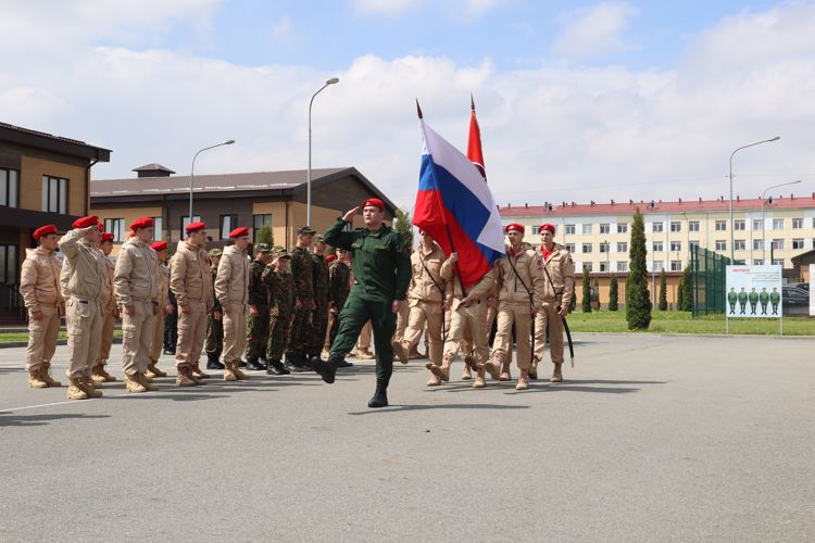 В СЕВЕРНОЙ ОСЕТИИ РОСГВАРДЕЙЦЫ ПРИНЯЛИ УЧАСТИЕ В ОТКРЫТИИ ЕЖЕГОДНОГО ПАТРИОТИЧЕСКОГО МЕРОПРИЯТИЯ
