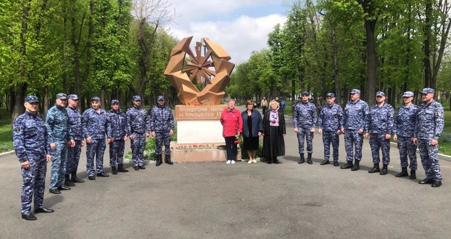 В СЕВЕРНОЙ ОСЕТИИ РОСГВАРДЕЙЦЫ ПОЧТИЛИ ПАМЯТЬ ЖЕРТВ ЧЕРНОБЫЛЬСКОЙ КАТАСТРОФЫ