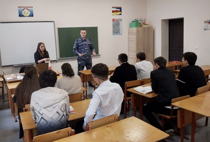 В МОЗДОКЕ И АРДОНЕ РОСГВАРДЕЙЦЫ ПРИСОЕДИНИЛИСЬ КО ВСЕРОССИЙСКОЙ АКЦИИ «ЭСТАФЕТА ПОДВИГА»