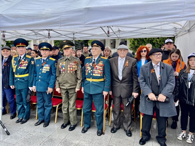 В СЕВЕРНОЙ ОСЕТИИ РОСГВАРДЕЙЦЫ ПРИНЯЛИ УЧАСТИЕ В ПАРАДЕ ПОБЕДЫ