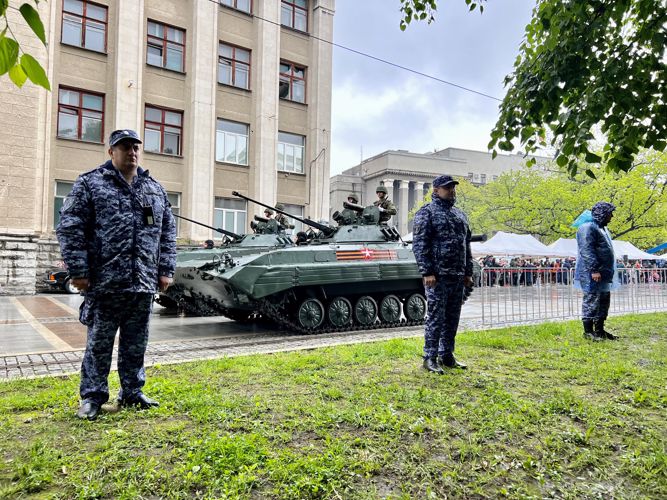 В СЕВЕРНОЙ ОСЕТИИ РОСГВАРДЕЙЦЫ ПРИНЯЛИ УЧАСТИЕ В ПАРАДЕ ПОБЕДЫ