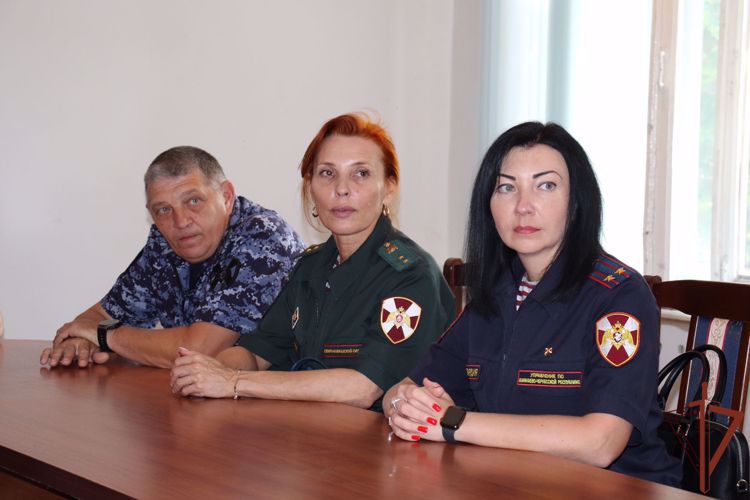 ПОМОЩНИК НАЧАЛЬНИКА УПРАВЛЕНИЯ ПО ВСМИ - НАЧАЛЬНИК ПРЕСС-СЛУЖБЫ ТЕРРИТОРИАЛЬНОГО УПРАВЛЕНИЯ РОСГВАРДИИ КАПИТАН ПОЛИЦИИ АЛАН БАЙЦАЕВ ПРИНЯЛ УЧАСТИЕ В УЧЕБНО-МЕТОДИЧЕСКИХ СБОРАХ