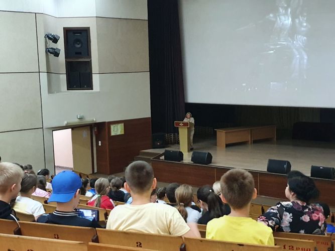 АКЦИЯ «КАНИКУЛЫ С РОСГВАРДИЕЙ» ПРОШЛА ВО ВЛАДИКАВКАЗЕ