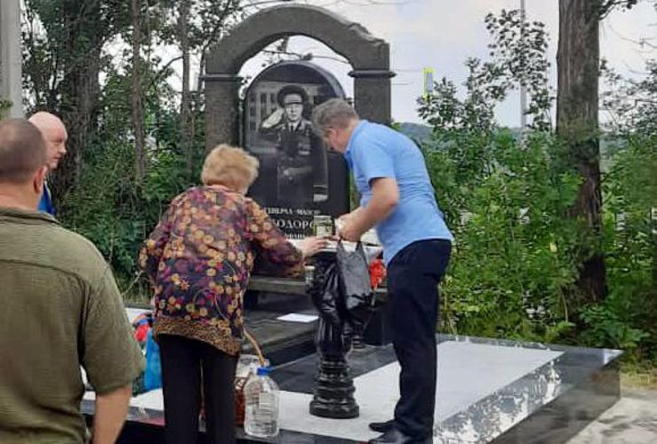 К АКЦИИ «НА СТРАЖЕ ПАМЯТИ» ПРИСОЕДИНИЛИСЬ  ВЕТЕРАНЫ РОСГВАРДИИ