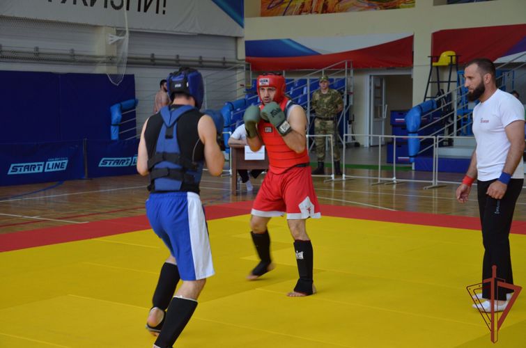 ЧЕМПИОНАТ СЕВЕРО-КАВКАЗСКОГО ОКРУГА РОСГВАРДИИ ПО КОМПЛЕКСНОМУ ЕДИНОБОРСТВУ ЗАВЕРШИЛСЯ В КИСЛОВОДСКЕ