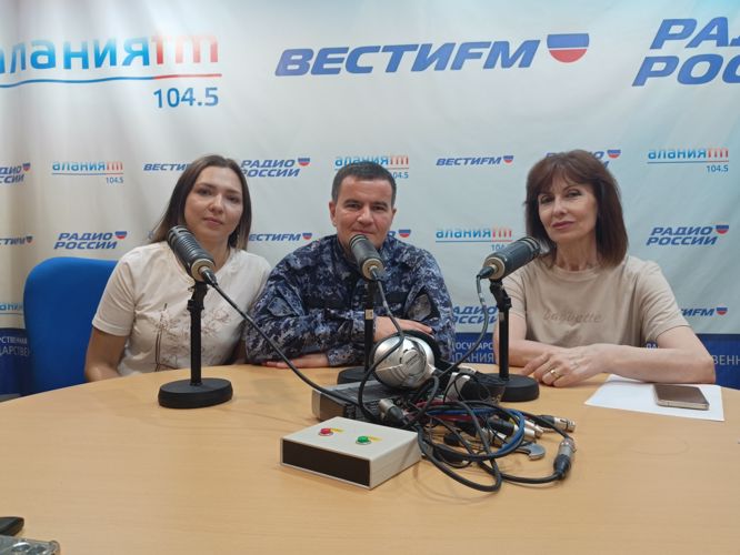 Выпуск радиорубрики «В эфире Росгвардия», посвященный Дню семьи, любви и верности, вышел в Северной Осетии