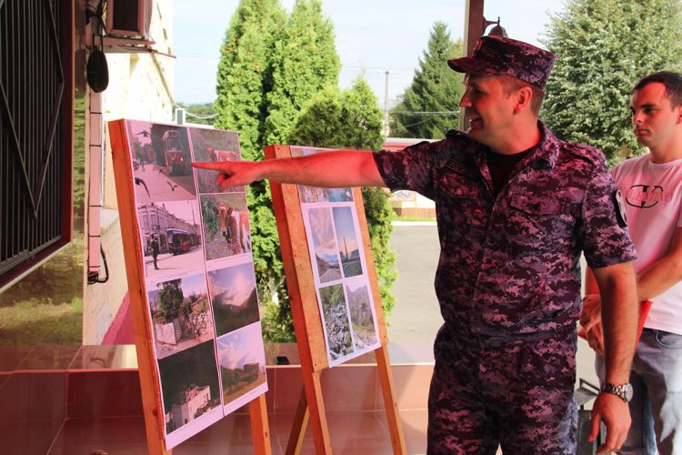 В УПРАВЛЕНИИ РОСГВАРДИИ ПО РСО-АЛАНИЯ ЗАВЕРШИЛАСЬ ФОТОВЫСТАВКА «ОСЕТИЯ В ОБЪЕКТИВЕ»