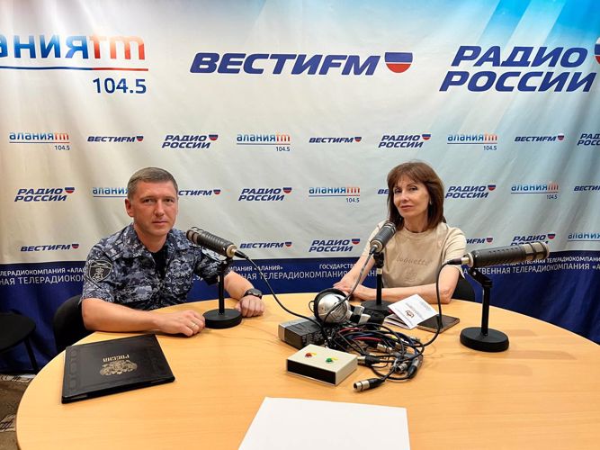 ОЧЕРЕДНОЙ ВЫПУСК РАДИОРУБРИКИ «В ЭФИРЕ РОСГВАРДИЯ» ПОСВЯТИЛИ ДНЮ ОФИЦЕРА
