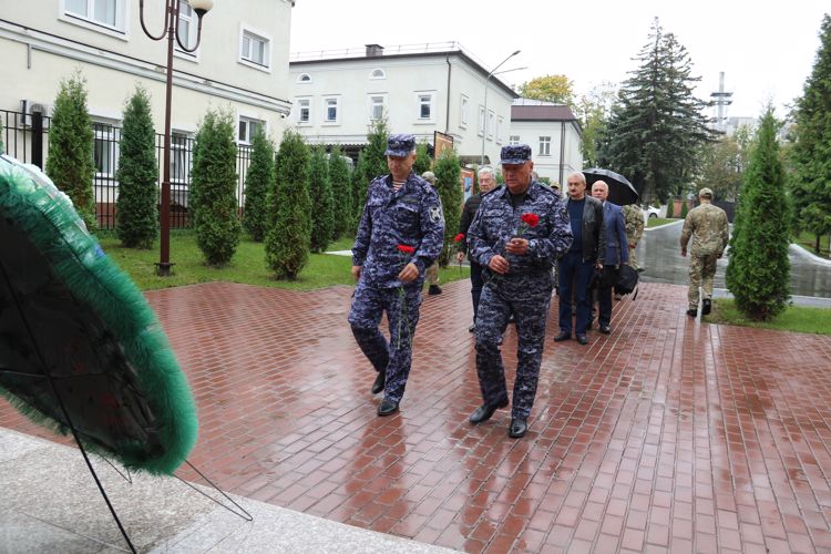 МЕРОПРИЯТИЯ , ПОСВЯЩЕННЫЕ ДНЮ ОМОН, ПРОШЛИ ВО ВЛАДИКАВКАЗЕ
