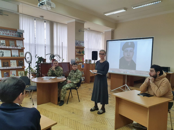 Тематический круглый стол под руководством росгвардейцев прошел во Владикавказе