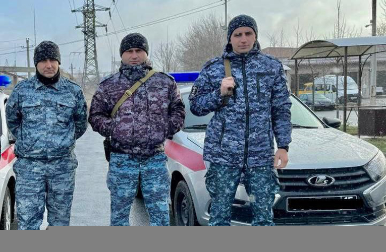 Росгвардейцы оказали помощь пострадавшим в аварии во Владикавказе