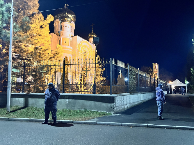 В СЕВЕРНОЙ ОСЕТИИ ПРИ УЧАСТИИ РОСГВАРДИИ ОБЕСПЕЧЕНА БЕЗОПАСНОСТЬ ГРАЖДАН В РОЖДЕСТВО ХРИСТОВО