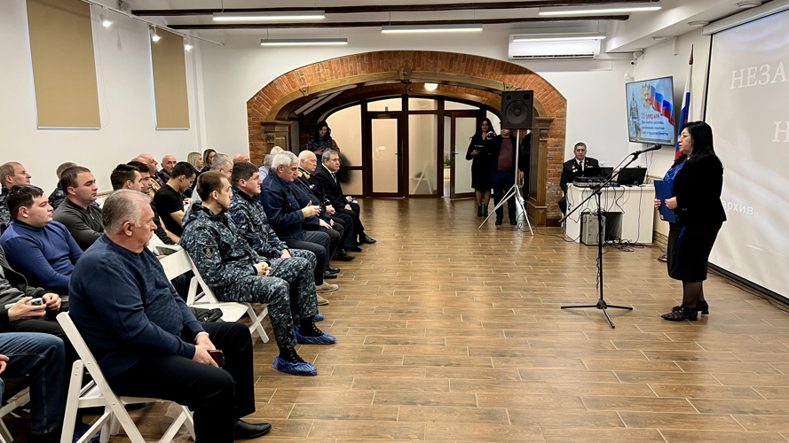 РОСГВАРДЕЙЦЫ СЕВЕРНОЙ ОСЕТИИ ПОЧТИЛИ ПАМЯТЬ ВОИНОВ-ИНТЕРНАЦИОНАЛИСТОВ