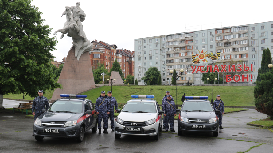 АКЦИЮ «БЕССМЕРТНЫЙ АВТОПОЛК» ПОДДЕРЖАЛИ РОСГВАРДЕЙЦЫ ВО ВЛАДИКАВКАЗЕ