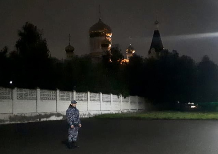 РОСГВАРДЕЙЦЫ ОБЕСПЕЧИЛИ ПРАВОПОРЯДОК В ПЕРИОД ПРАЗДНОВАНИЯ ПАСХИ В СЕВЕРНОЙ ОСЕТИИ