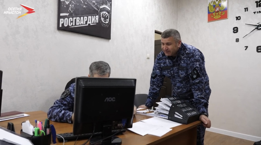 РОСГВАРДЕЙЦЫ СЕВЕРНОЙ ОСЕТИИ ПРОДОЛЖАЮТ УЧАСТИЕ В СПЕЦПРОЕКТЕ РЕГИОНАЛЬНОГО ТЕЛЕВИДЕНИЯ
