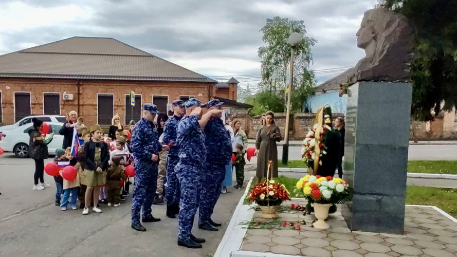 В РЕСПУБЛИКЕ СЕВЕРНАЯ ОСЕТИЯ-АЛАНИЯ РОСГВАРДЕЙЦЫ ПРИНЯЛИ УЧАСТИЕ В МЕРОПРИЯТИЯХ, ПОСВЯЩЕННЫХ ДНЮ ПОБЕДЫ