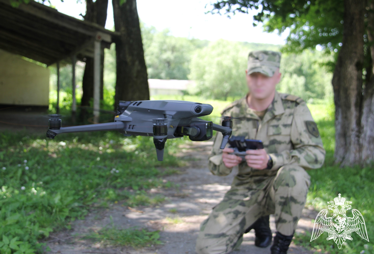 СПЕЦИАЛИСТЫ ПО БПЛА И FPV-ДРОНАМ ОБЪЕДИНЕННОЙ ГРУППИРОВКИ ВОЙСК (СИЛ) ЗАВЕРШИЛИ УЧЕБНО-МЕТОДИЧЕСКИЕ СБОРЫ НА БАЗЕ ВЛАДИКАВКАЗСКОГО СОЕДИНЕНИЯ РОСГВАРДИИ
