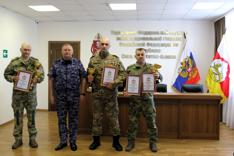  В СЕВЕРНОЙ ОСЕТИИ СРЕДИ РОСГВАРДЕЙЦЕВ ОПРЕДЕЛИЛИ ЧЕМПИОНОВ ПО СЛУЖЕБНОМУ БИАТЛОНУ И ЛЕГКОЙ АТЛЕТИКЕ