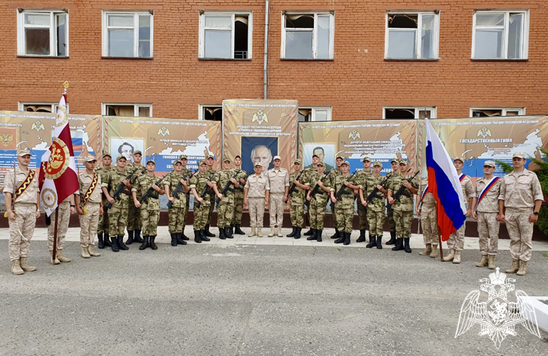 НОВОБРАНЦЫ ВЛАДИКАВКАЗСКОГО СОЕДИНЕНИЯ РОСГВАРДИИ ПРИНЯЛИ ПРИСЯГУ