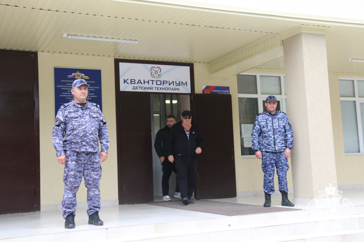 В РЕСПУБЛИКЕ СЕВЕРНАЯ ОСЕТИЯ – АЛАНИЯ РОСГВАРДИЯ ОБЕСПЕЧИЛА БЕЗОПАСНОСТЬ ЕДИНОГО ДНЯ ГОЛОСОВАНИЯ 