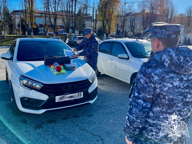 В УПРАВЛЕНИИ РОСГВАРДИИ ПО РСО-АЛАНИЯ ЗАВЕРШИЛСЯ ПЕРЕВОД ВООРУЖЕНИЯ И ТЕХНИКИ НА ЗИМНИЙ  ПЕРИОД ЭКСПЛУАТАЦИИ
