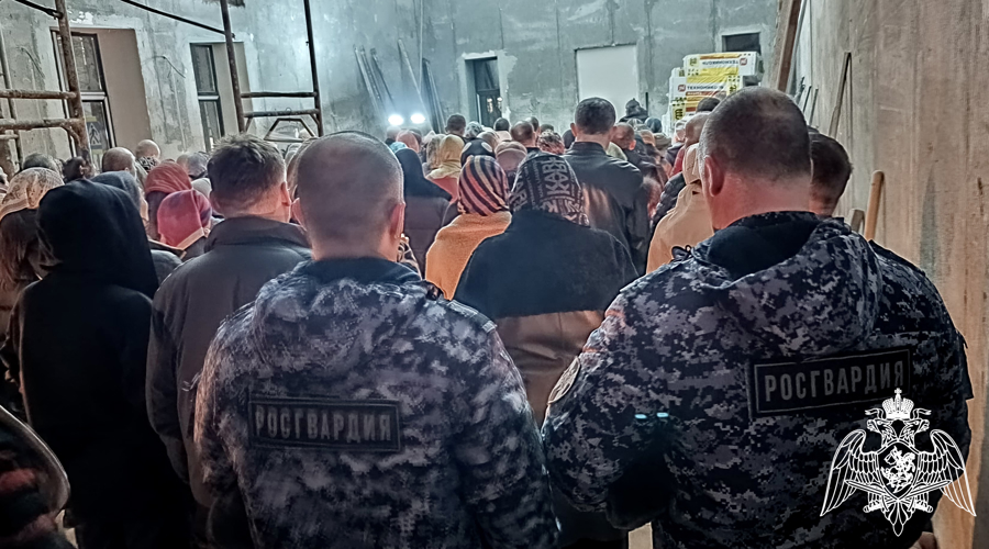РОСГВАРДЕЙЦЫ ПРИНЯЛИ УЧАСТИЕ В ПРАЗДНИЧНОМ БОГОСЛУЖЕНИИ ВО ВЛАДИКАВКАЗЕ