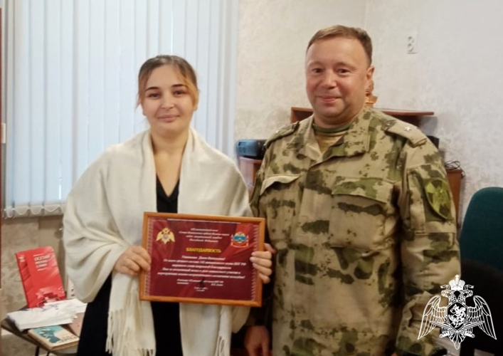 ВОЕННОСЛУЖАЩИЕ АВИАЦИОННОГО ПОЛКА РОСГВАРДИИ ПРОВЕЛИ УРОК МУЖЕСТВА ДЛЯ ШКОЛЬНИКОВ  РЕГИОНА