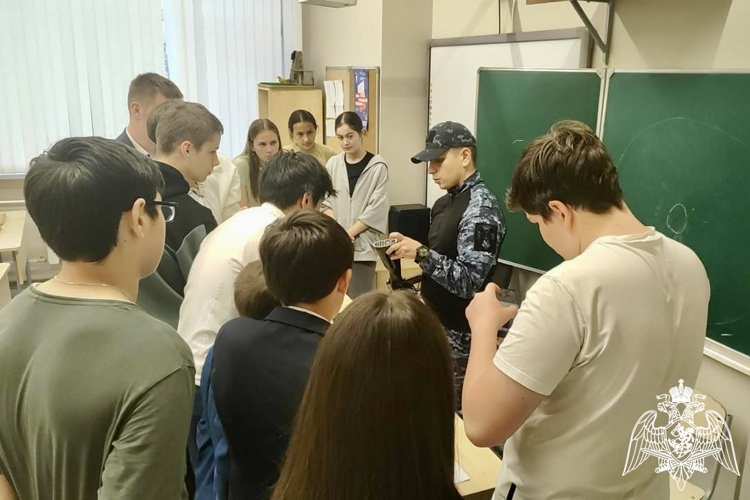 АКЦИЮ «БЕССМЕРТНЫЙ АВТОПОЛК» ПОДДЕРЖАЛИ РОСГВАРДЕЙЦЫ В СЕВЕРНОЙ ОСЕТИИ