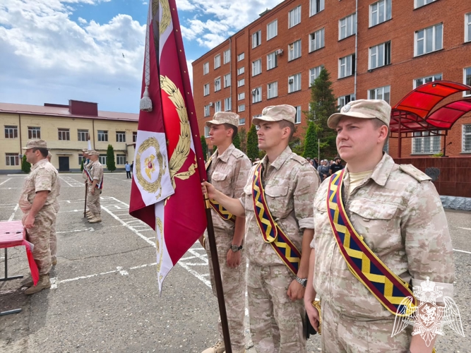 НОВОБРАНЦЫ ВЛАДИКАВКАЗСКОГО СОЕДИНЕНИЯ РОСГВАРДИИ ПРИНЯЛИ ПРИСЯГУ