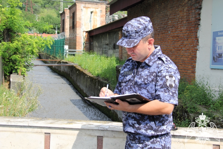 В УПРАВЛЕНИИ РОСГВАРДИИ ПО РЕСПУБЛИКЕ СЕВЕРНАЯ ОСЕТИЯ-АЛАНИЯ ПОДВЕЛИ ИТОГИ ПРОВЕРОК ОБЪЕКТОВ ЭНЕРГЕТИКИ 