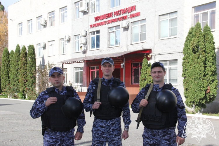 ВО ВЛАДИКАВКАЗЕ СОТРУДНИКИ РОСГВАРДИИ ЗАДЕРЖАЛИ ГРАЖДАНИНА, НАХОДЯЩЕГОСЯ В ФЕДЕРАЛЬНОМ РОЗЫСКЕ