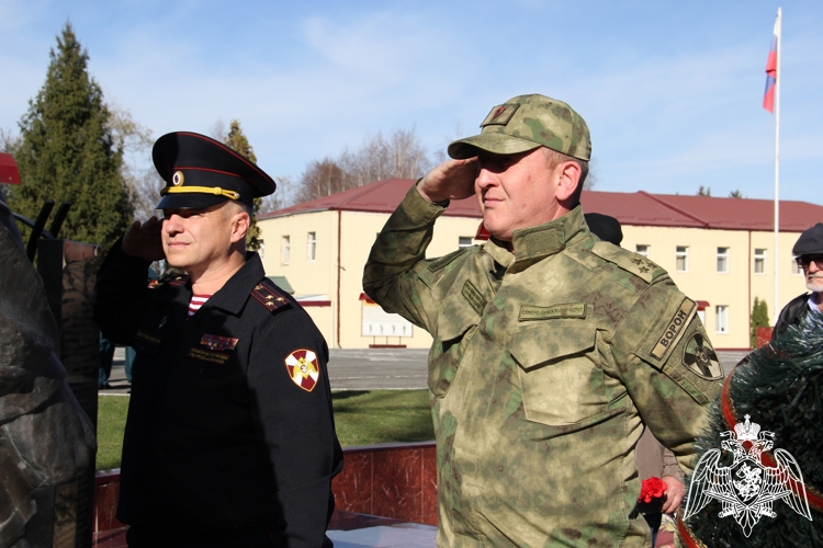 ВО ВЛАДИКАВКАЗЕ ПРОШЛО МЕРОПРИЯТИЕ, ПОСВЯЩЕННОЕ ДНЮ ВЕТЕРАНОВ ВОЙСК ПРАВОПОРЯДКА