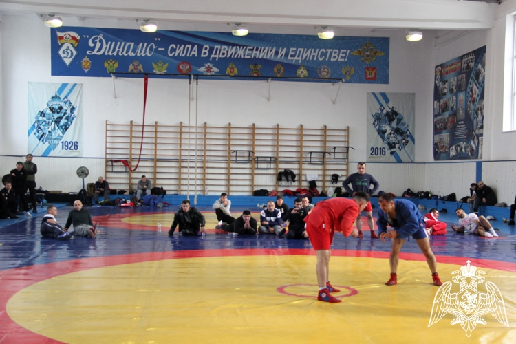 РОСГВАРДЕЙЦЫ СТАЛИ ПРИЗЕРАМИ РЕГИОНАЛЬНОГО ЧЕМПИОНАТА ПО САМБО СРЕДИ СОТРУДНИКОВ ПРАВООХРАНИТЕЛЬНЫХ ОРГАНОВ В СЕВЕРНОЙ ОСЕТИИ
