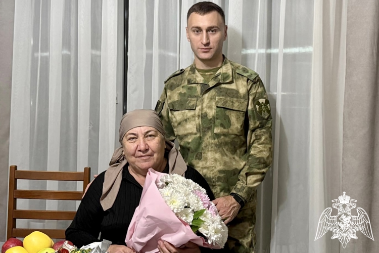 РОСГВАРДЕЙЦЫ СЕВЕРНОЙ ОСЕТИИ ПРИНЯЛИ УЧАСТИЕ В МЕРОПРИЯТИЯХ, ПОСВЯЩЕННЫХ ДНЮ МАТЕРИ