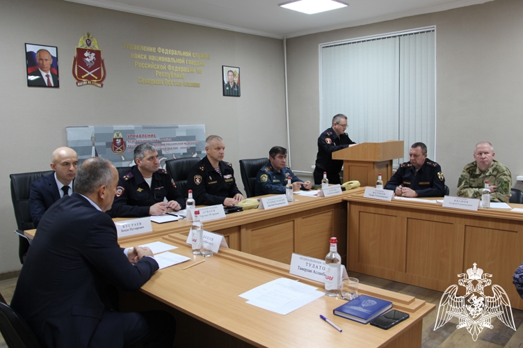 В УПРАВЛЕНИИ РОСГВАРДИИ ПО РЕСПУБЛИКЕ СЕВЕРНАЯ ОСЕТИЯ-АЛАНИЯ СОСТОЯЛОСЬ ЗАСЕДАНИЕ ОПЕРАТИВНОГО ШТАБА