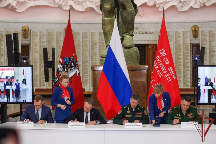 В Москве прошла церемония гашения почтовой марки, посвященной офицеру Росгвардии Герою России Марату Тибилову