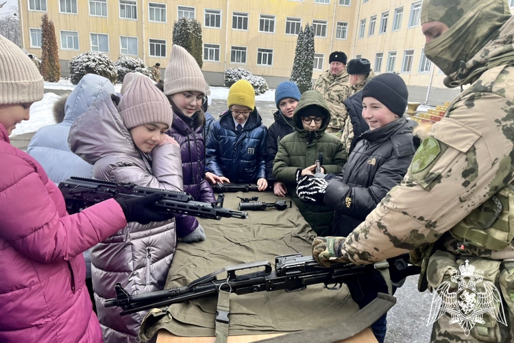 АКЦИЯ «ДНИ РОСГВАРДИИ» ПРОДОЛЖАЕТСЯ ВО ВЛАДИКАВКАЗСКОМ СОЕДИНЕНИИ РОСГВАРДИИ