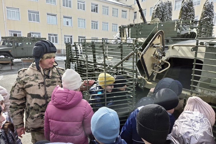 АКЦИЯ «ДНИ РОСГВАРДИИ» ПРОДОЛЖАЕТСЯ ВО ВЛАДИКАВКАЗСКОМ СОЕДИНЕНИИ РОСГВАРДИИ