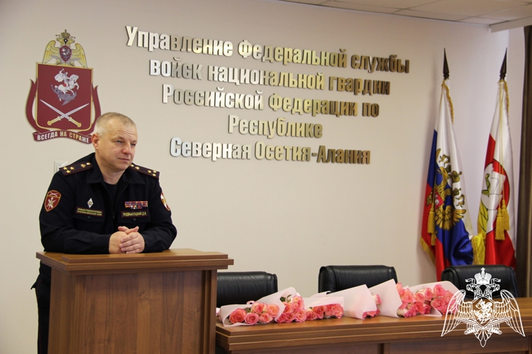 В СЕВЕРНОЙ ОСЕТИИ СОТРУДНИКОВ ПОДРАЗДЕЛЕНИЙ ГОСКОНТРОЛЯ И ЛИЦЕНЗИОННО-РАЗРЕШИТЕЛЬНОЙ РАБОТЫ ПОЗДРАВИЛИ С ПРОФЕССИОНАЛЬНЫМ ПРАЗДНИКОМ