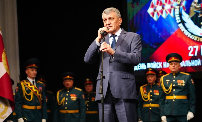 ГЛАВА РЕСПУБЛИКИ СЕВЕРНАЯ ОСЕТИЯ-АЛАНИЯ СЕРГЕЙ МЕНЯЙЛО ПОЗДРАВИЛ СОТРУДНИКОВ РОСГВАРДИИ С ПРОФЕССИОНАЛЬНЫМ ПРАЗДНИКОМ