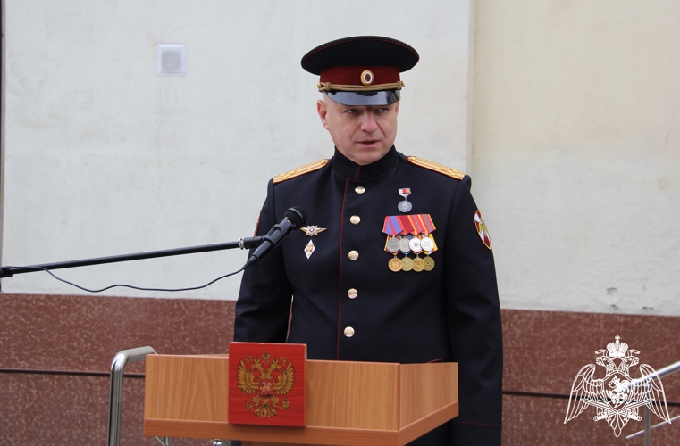 ВО ВЛАДИКАВКАЗЕ ПОЧТИЛИ ПАМЯТЬ ПОГИБШИХ РОСГВАРДЕЙЦЕВ