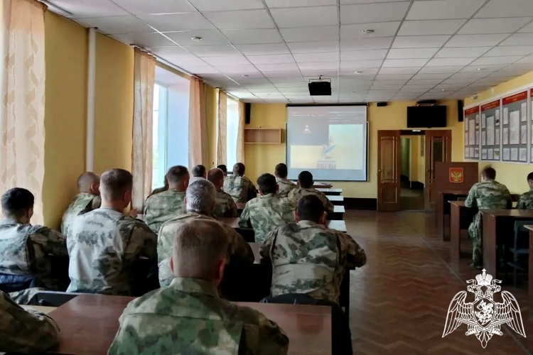 РОСГВАРДЕЙЦЫ СЕВЕРНОЙ ОСЕТИИ ПРИСОЕДИНИЛИСЬ К АКЦИИ «ДИКТАНТ ПОБЕДЫ»