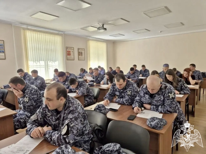 РОСГВАРДЕЙЦЫ СЕВЕРНОЙ ОСЕТИИ ПРИСОЕДИНИЛИСЬ К АКЦИИ «ДИКТАНТ ПОБЕДЫ»