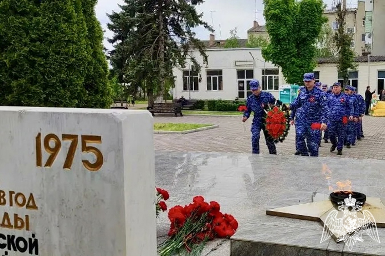 В СЕВЕРНОЙ ОСЕТИИ СОТРУДНИКИ ВНЕВЕДОМСТВЕННОЙ ОХРАНЫ РОСГВАРДИИ ПРИСОЕДИНИЛИСЬ К АКЦИИ «ЭСТАФЕТА ПОДВИГА»